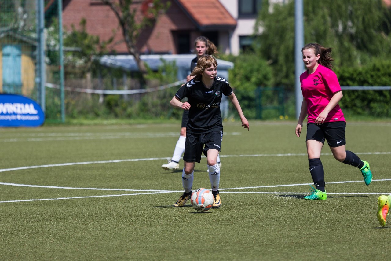 Bild 213 - B-Juniorinnen Pokalfinale SV Henstedt Ulzburg - SG Holstein Sued : 2:0